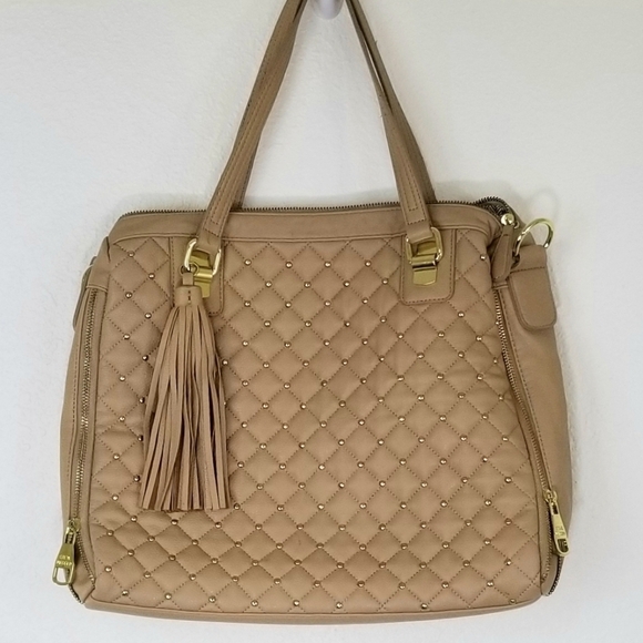 Steve Madden Handbags - STEVE MADDEN Tan w/Gold Hardware Handbag
